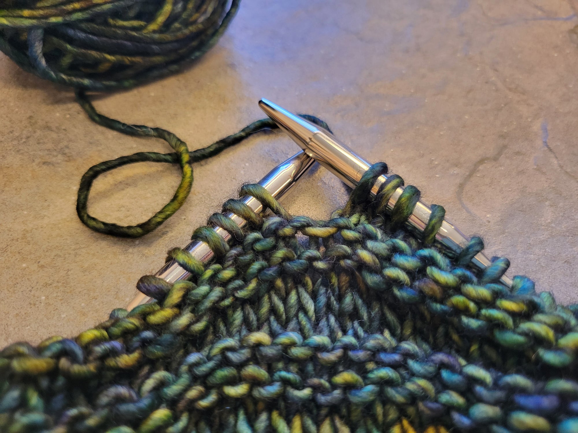 Knitting 101 - Cowl in the Round
