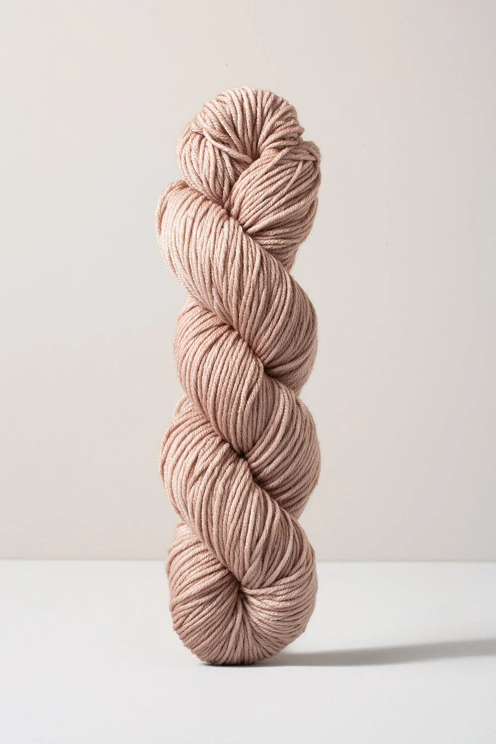 Urth Yarns 16 Worsted