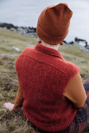 Shetland Shades: Stories in Wool