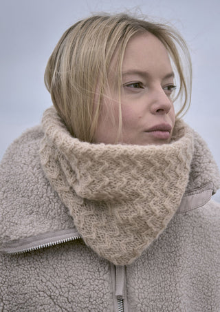 MODE at Rowan Shoal + Metton | Cowl and Hat Knitting Pattern