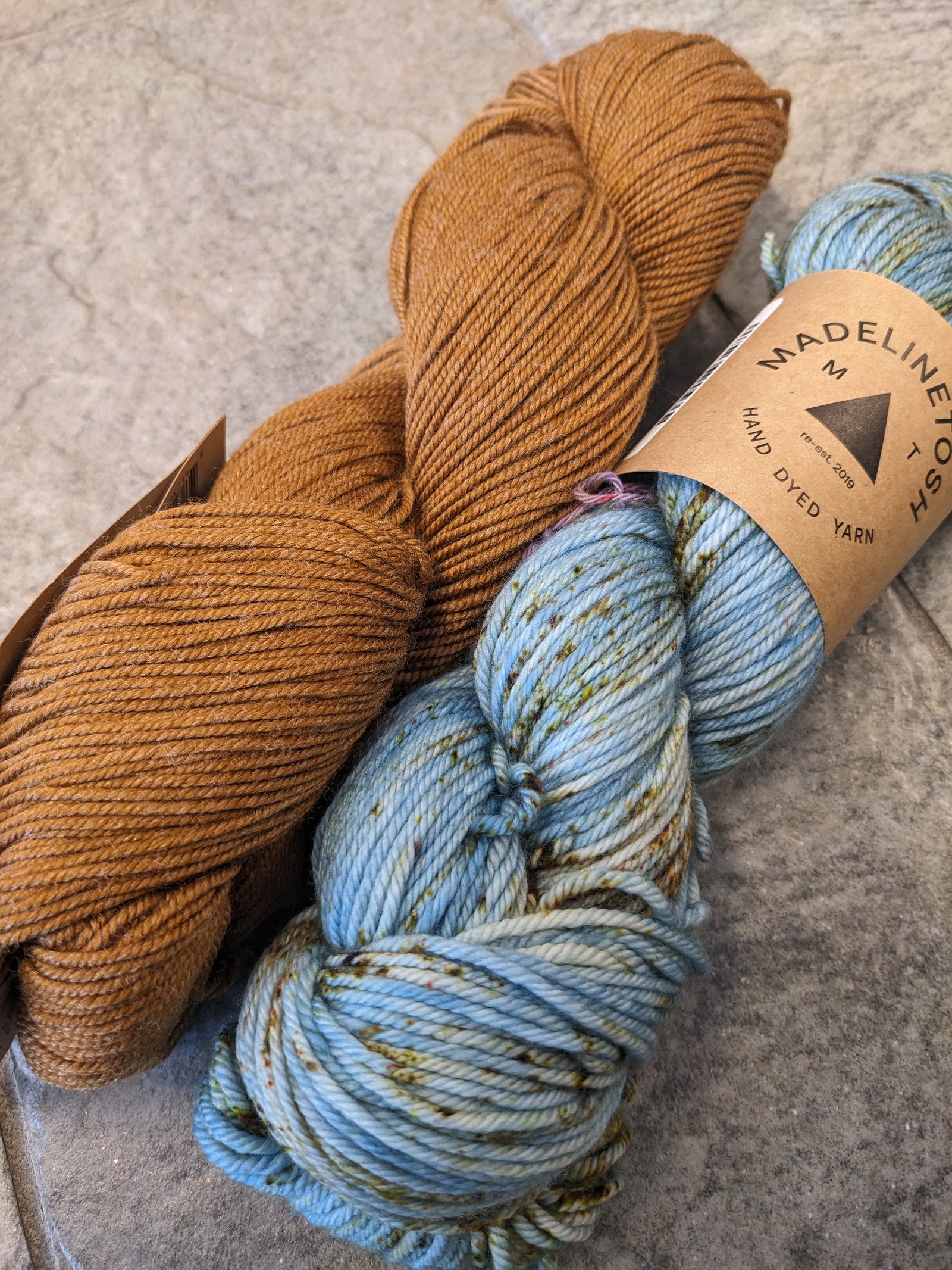 Granny Ann's - Granny Square Scarf Kit