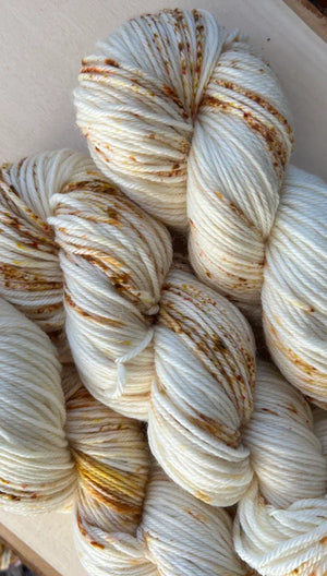 Purls & Pines Fingering