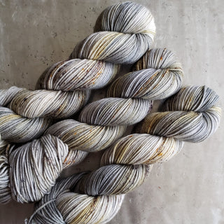 Lavender Lune 75/25 SW Fingering